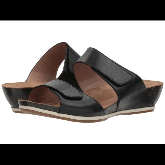 Dansko Vienna Wedge Sandal Black Full Grain Leather Double Strap Slide Size 38 - Picture 1 of 10